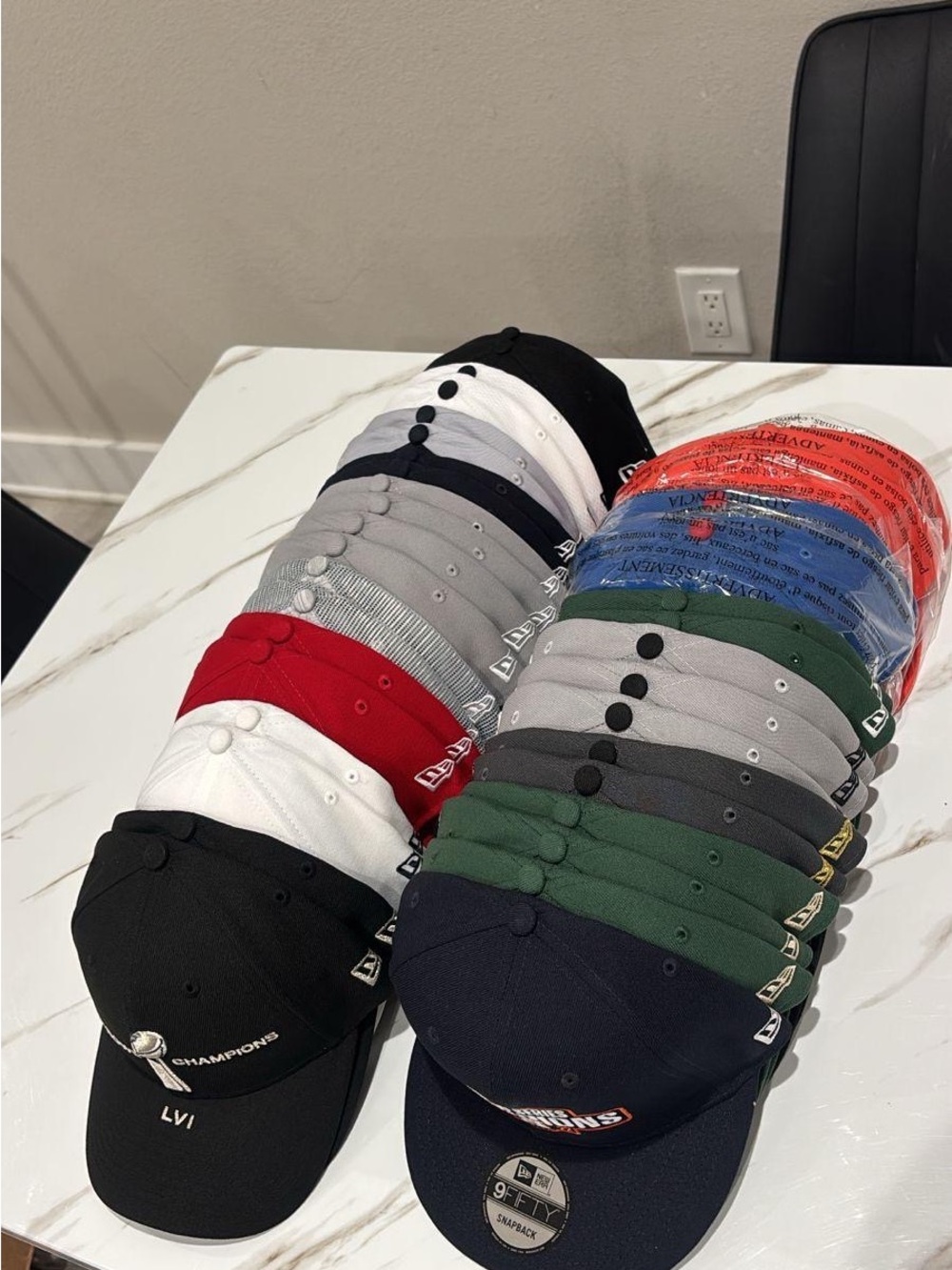New Era Assorted Snapback Caps - Black, White, Red, Green, Gray, Blue